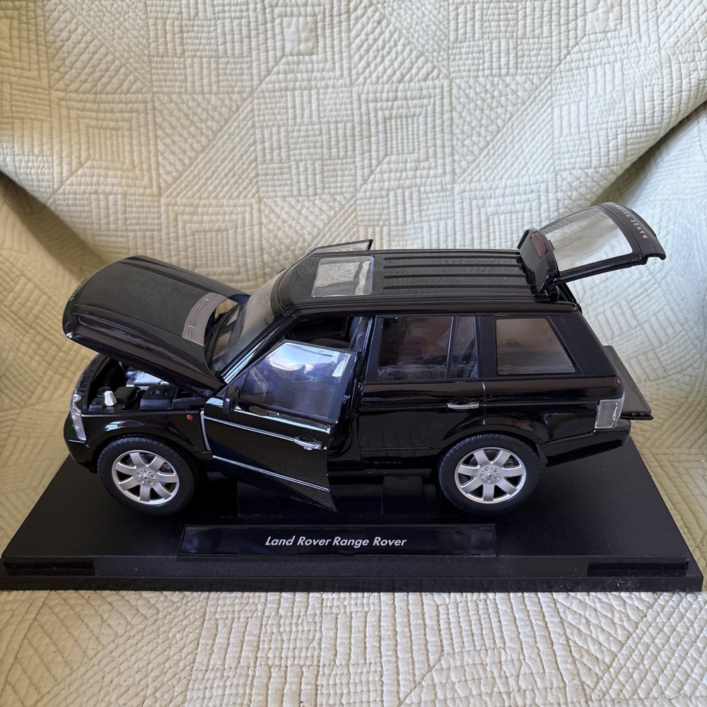 Welly NEX 2003 Land Rover Range Rover L322 1:18 Diecast Black 12536W Boxed